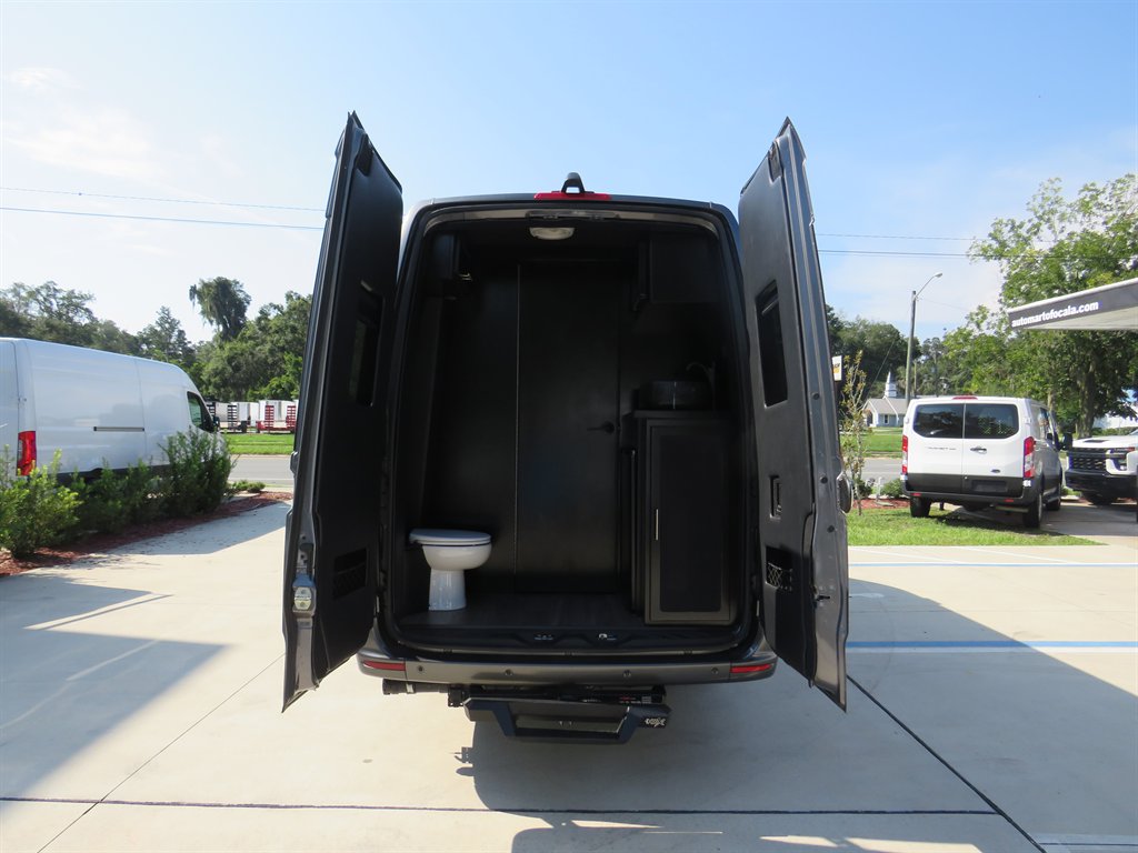 2022 Mercedes-Benz Sprinter Cargo Van Base - Photo 12