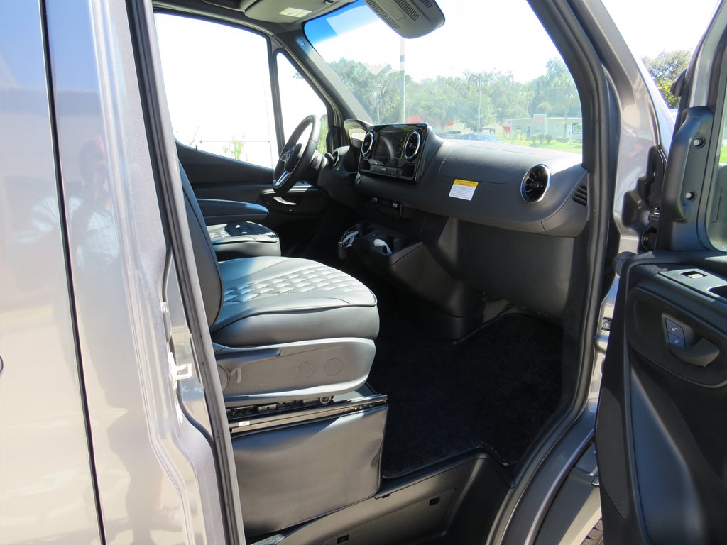 2022 Mercedes-Benz Sprinter Cargo Van Base - Photo 33
