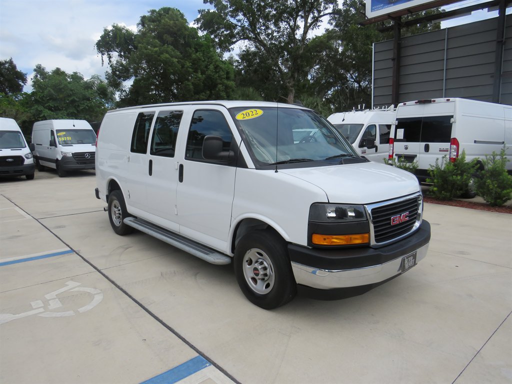 2022 GMC Savana Cargo Work Van