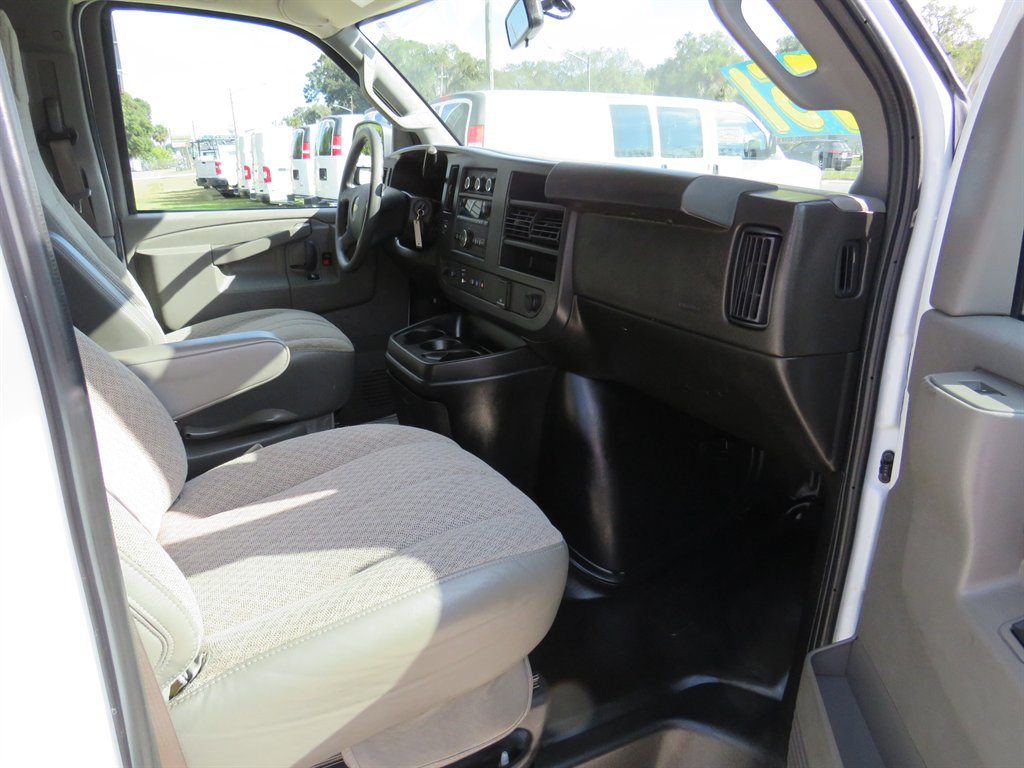 2024 Chevrolet Express Passenger LS - Photo 23