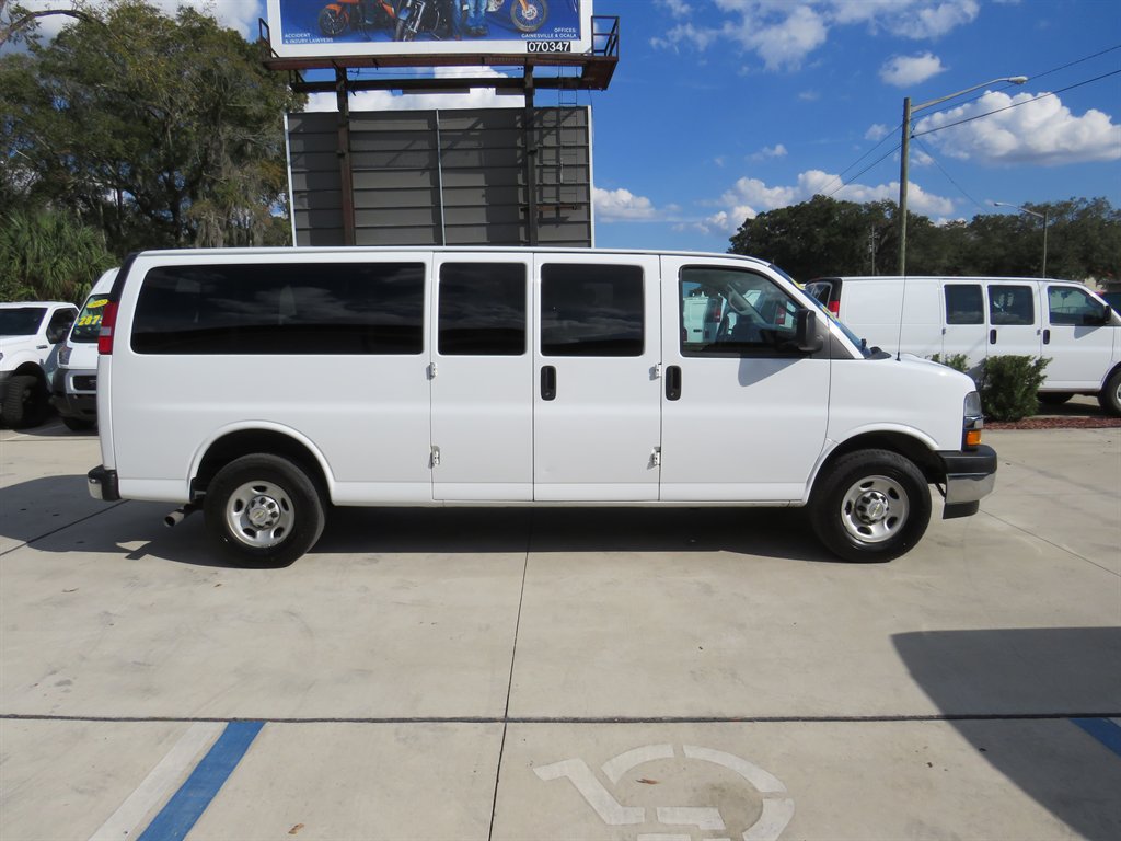 2024 Chevrolet Express Passenger LS - Photo 22