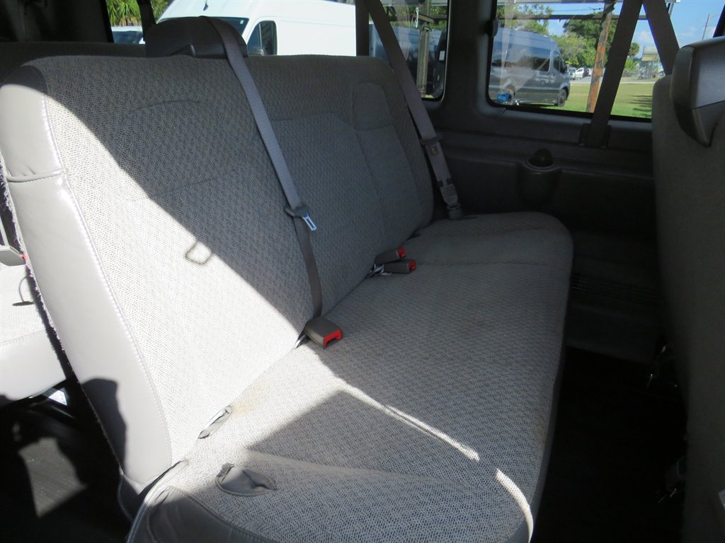 2024 Chevrolet Express Passenger LS - Photo 18