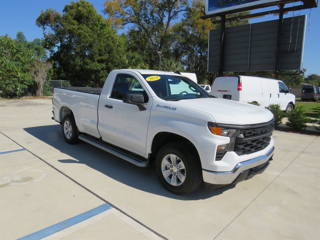2024 Chevrolet Silverado 1500 Work Truck's photo
