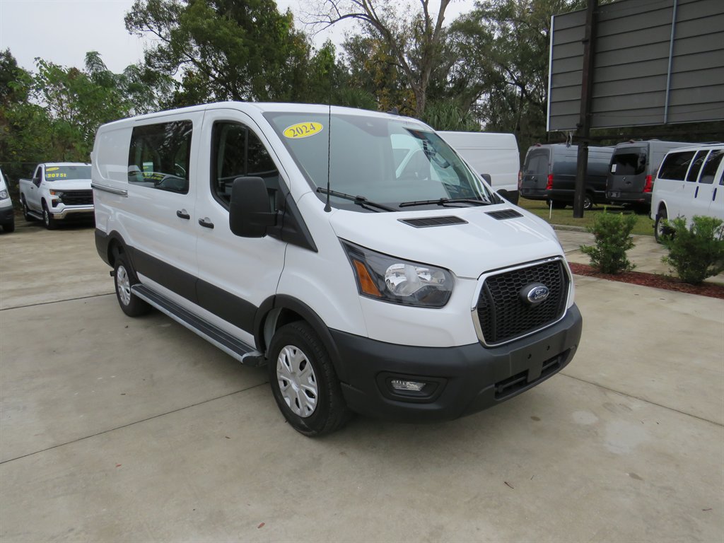 2024 Ford Transit Van Base's photo