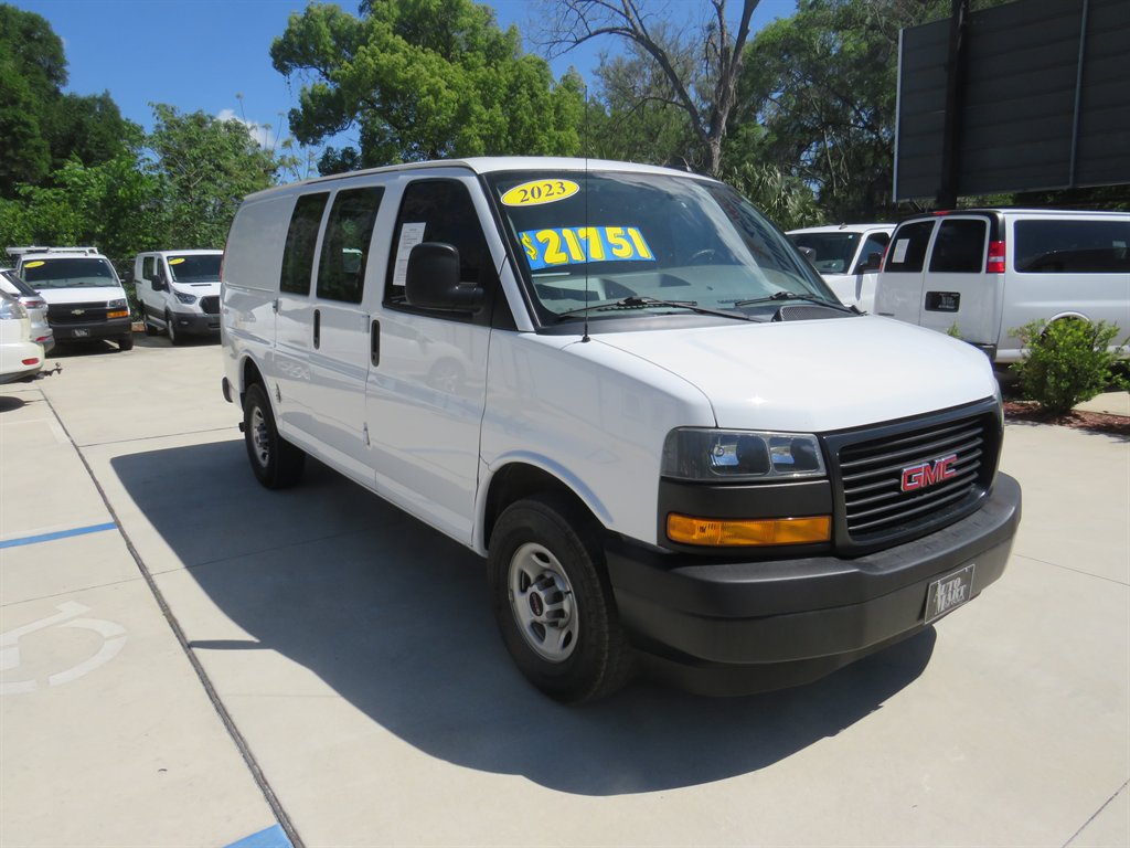 2023 GMC Savana Cargo Work Van