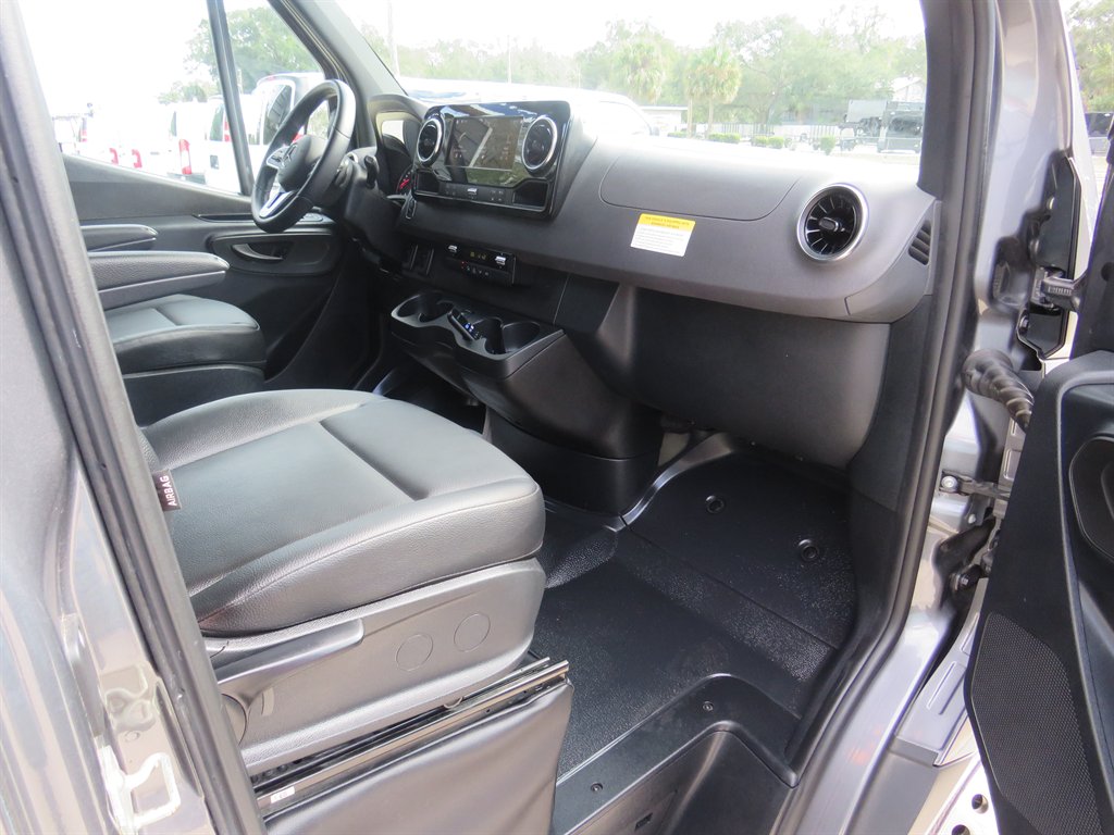 2022 Mercedes-Benz Sprinter Cargo Van Base - Photo 28