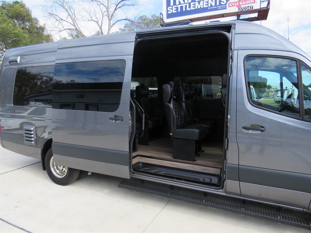 2022 Mercedes-Benz Sprinter Cargo Van Base - Photo 18