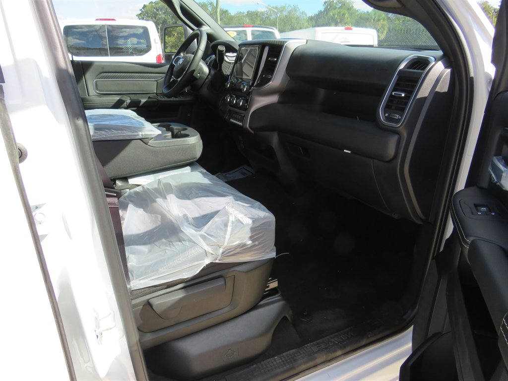 2025 RAM Ram 2500 Pickup Big Horn - Photo 17