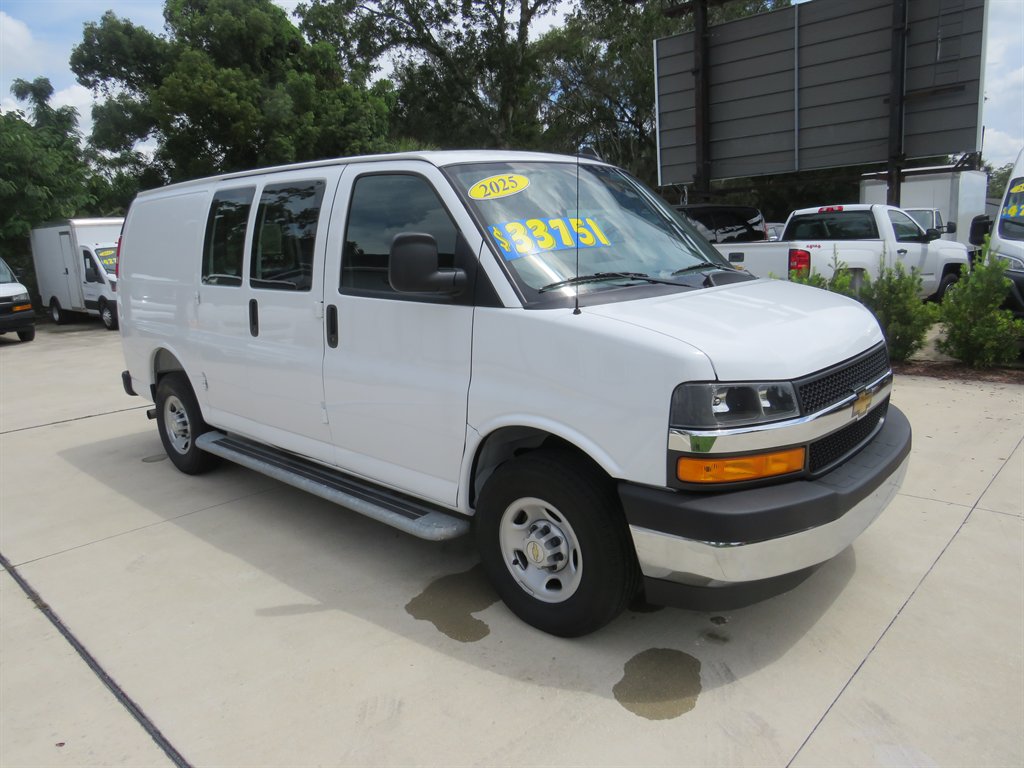 2025 Chevrolet Express Cargo Work Van