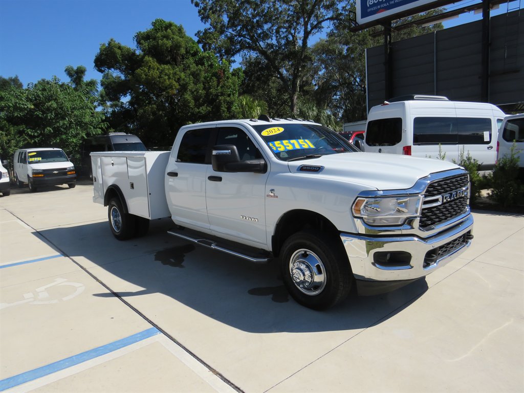 2024 RAM 3500 Pickup